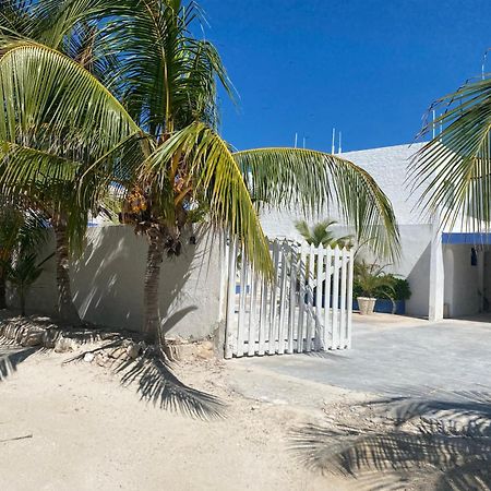Don Lalo, Family Villa With Sandy Beach At Your Feet. Progreso  Exterior photo